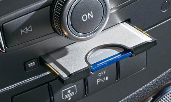 Mercedes memory stick slot #4