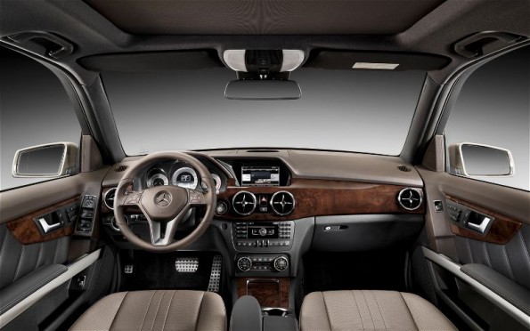 2013 GLK250 interior