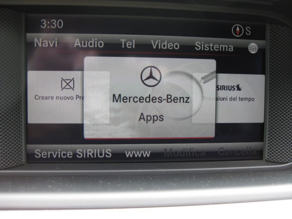 Mercedes-Benz Apps