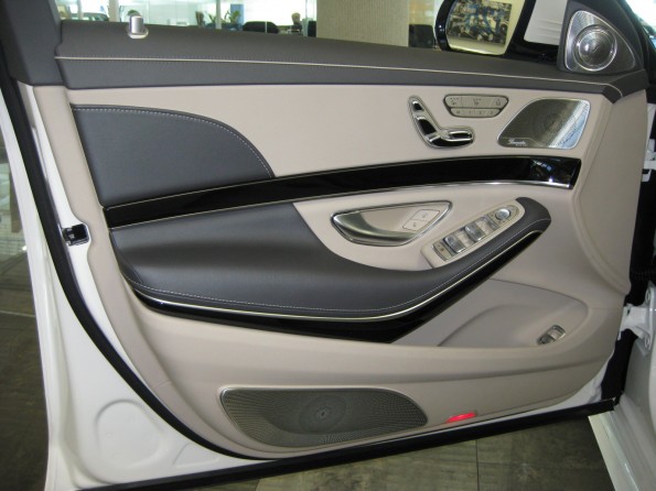 S550 solf close door