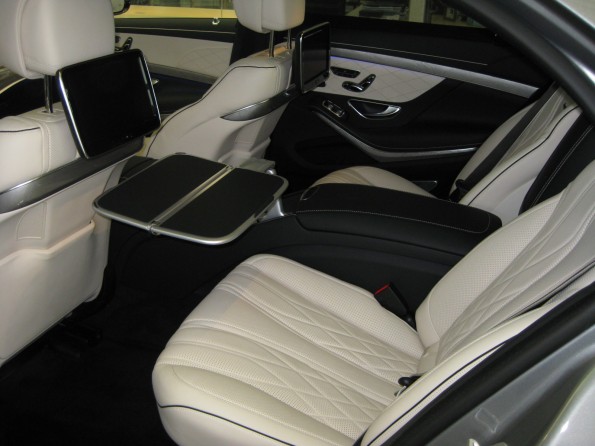 Executive Rear Seat Plus