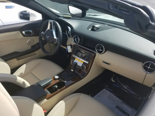 slk350-tan-interior