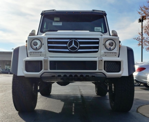 Mercedes G550 4x4 Mystic White