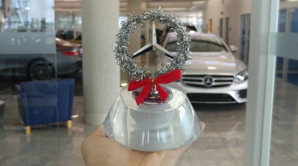 Mercedes star wreath